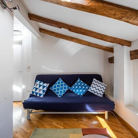 Appartamento Guerrazzi Vicino A Palazzo Garganelli Bologna Luaran gambar